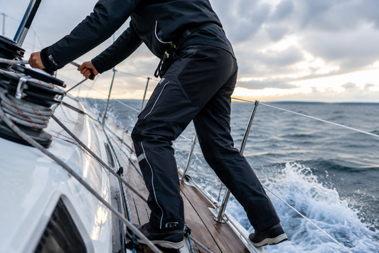 Welche Segelhose passt zu dir? Der große Kaufratgeber für Segler